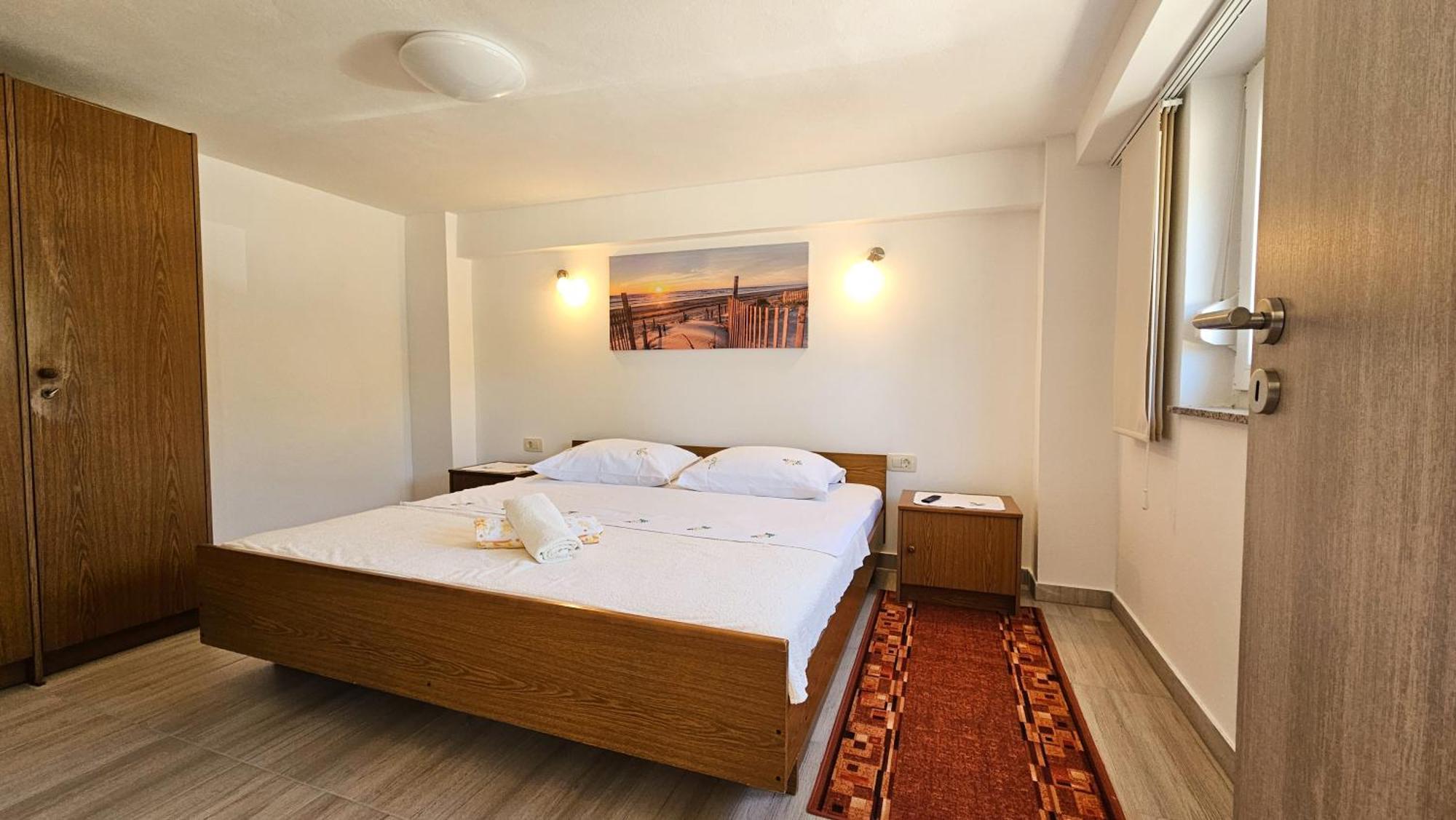 Apartman Petra Vrh  エクステリア 写真