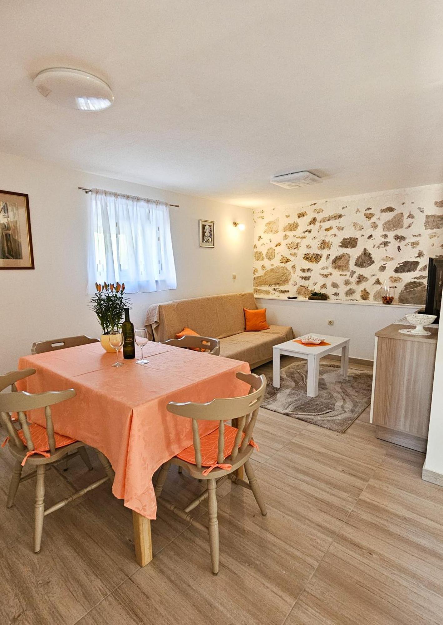 Apartman Petra Vrh  エクステリア 写真
